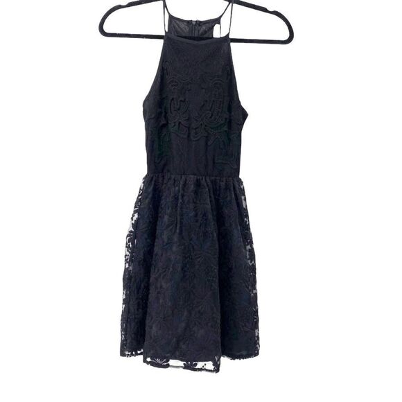 Lush Black Daisy Halter Mini Dress‎ - Picture 1 of 7